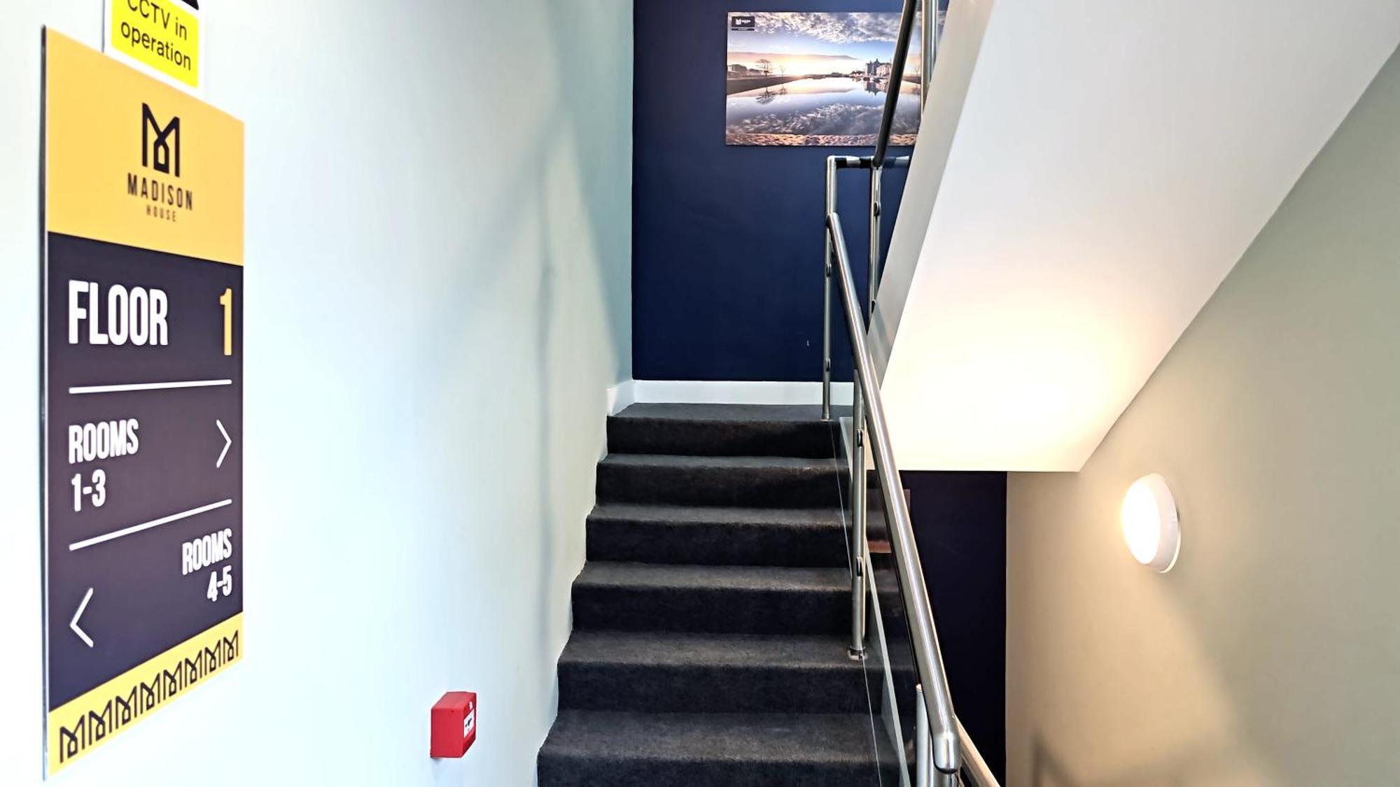 الشقق الفندقية غالوايفي  Madison House المظهر الخارجي الصورة